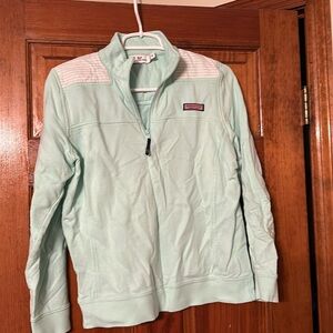 Vineyards Vines 1/4 zip sweatshirt.